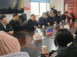 市農(nóng)發(fā)集團黨委書記、董事長王柏榮率集團領導班子一行赴大鹿村開展調(diào)研走訪慰問活動